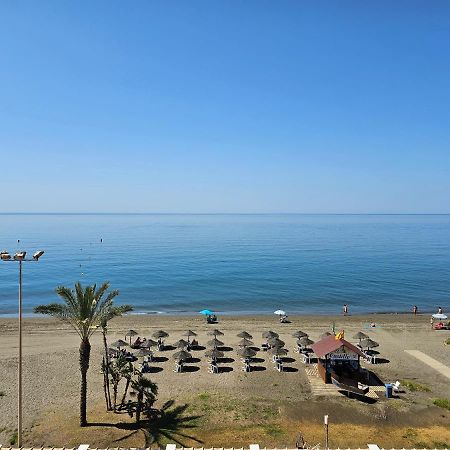 Primera Linea De Playa Con Vistas Al Mar Rincón de la Victoria Kültér fotó